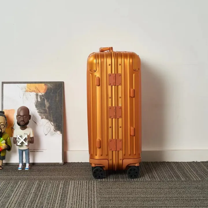 スーパーコピー リモワ スーツケース