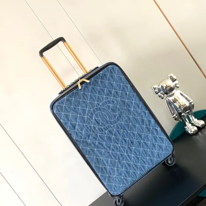 スーパーコピー シャネル スーツケース