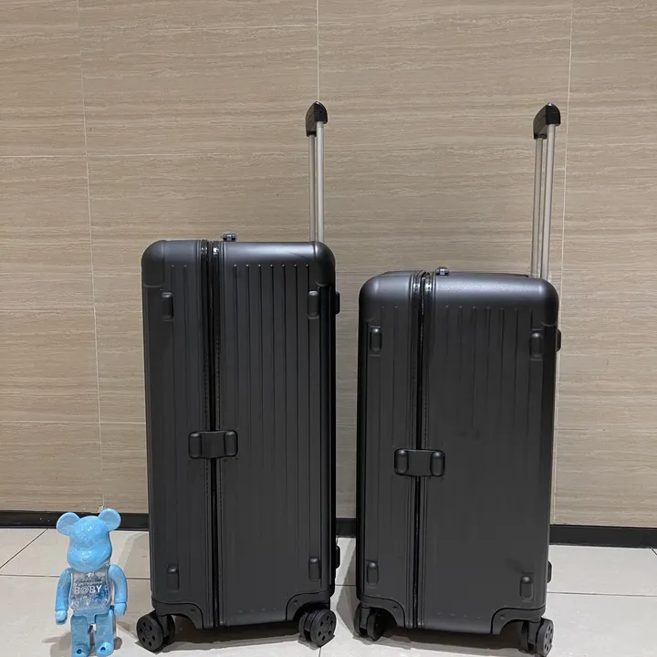 スーパーコピー リモワ スーツケース