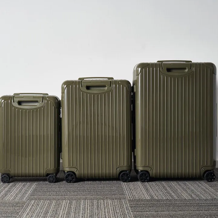 スーパーコピー リモワ スーツケース