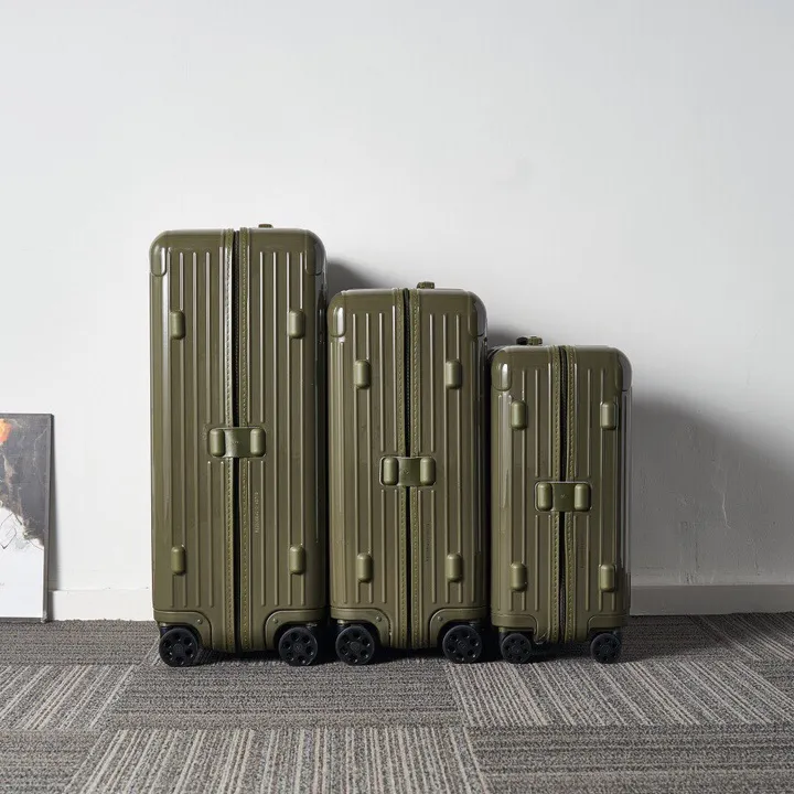 スーパーコピー リモワ スーツケース