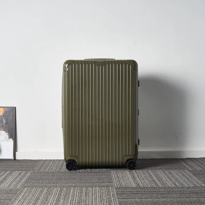 スーパーコピー リモワ スーツケース