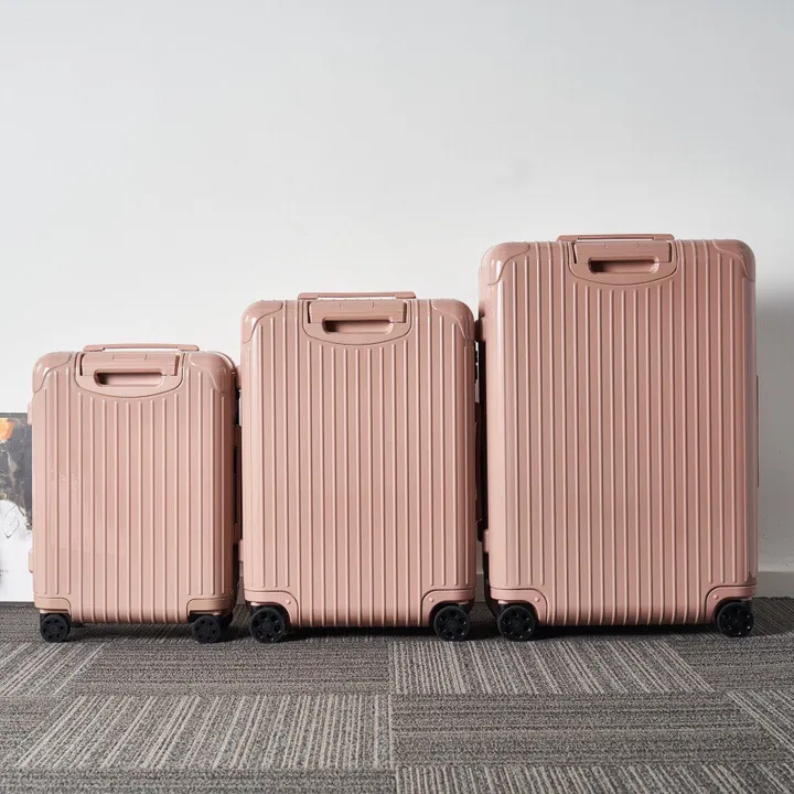 スーパーコピー リモワ スーツケース