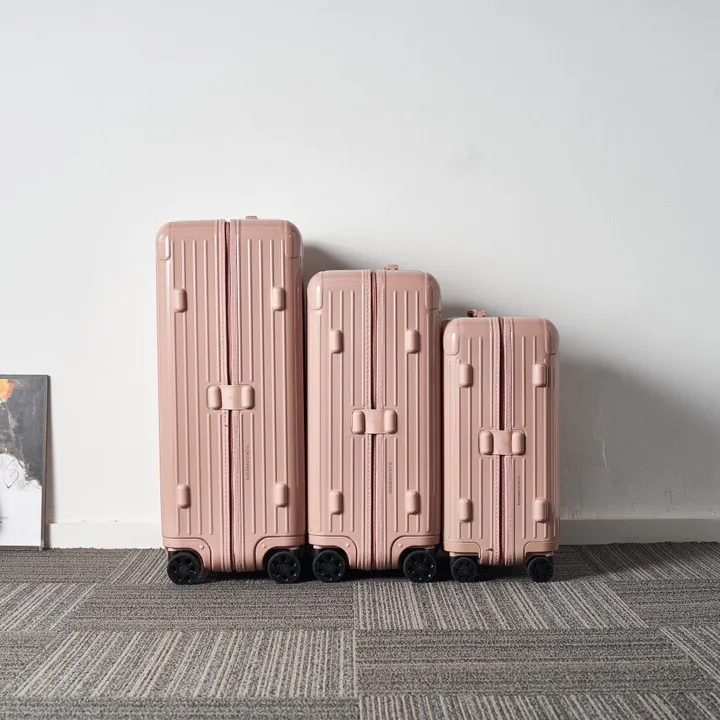 スーパーコピー リモワ スーツケース