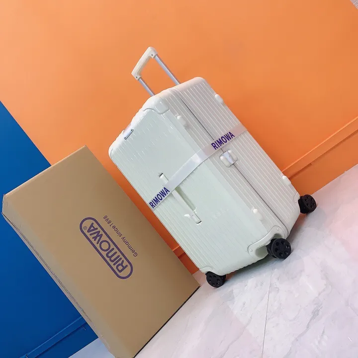 スーパーコピー リモワ スーツケース