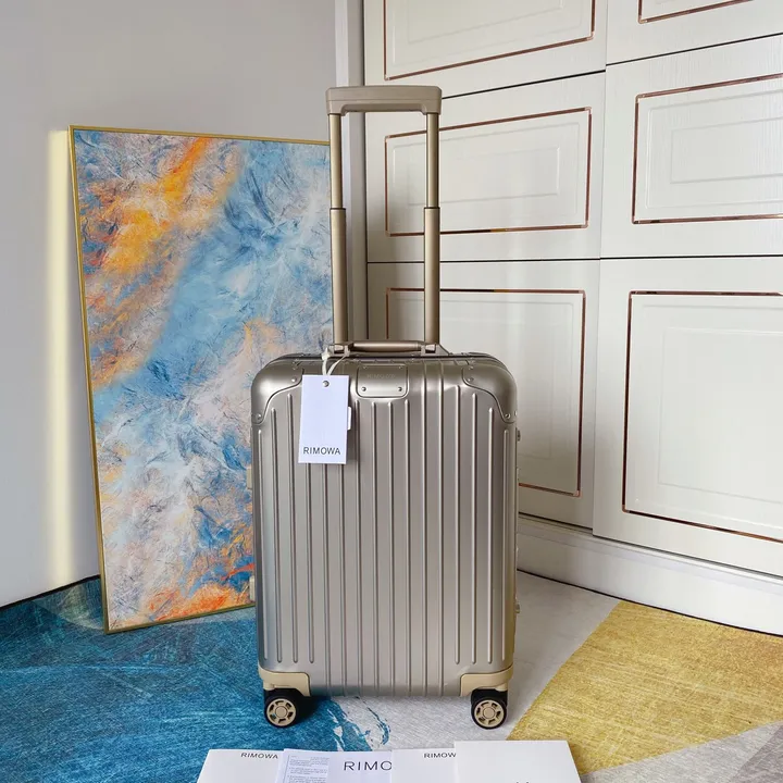 スーパーコピー リモワ スーツケース