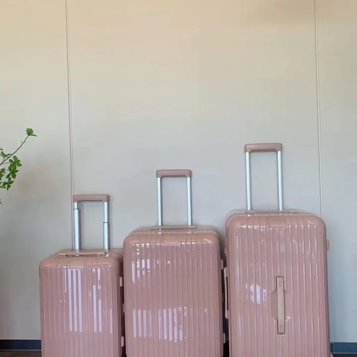 スーパーコピー リモワ スーツケース