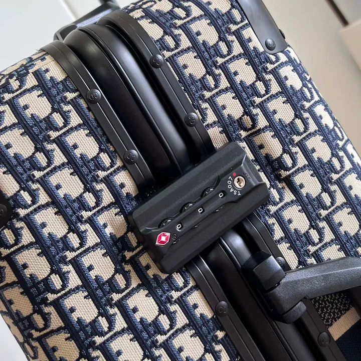 スーパーコピー グッチ スーツケース