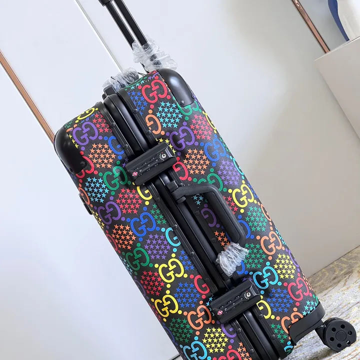 スーパーコピー グッチ スーツケース