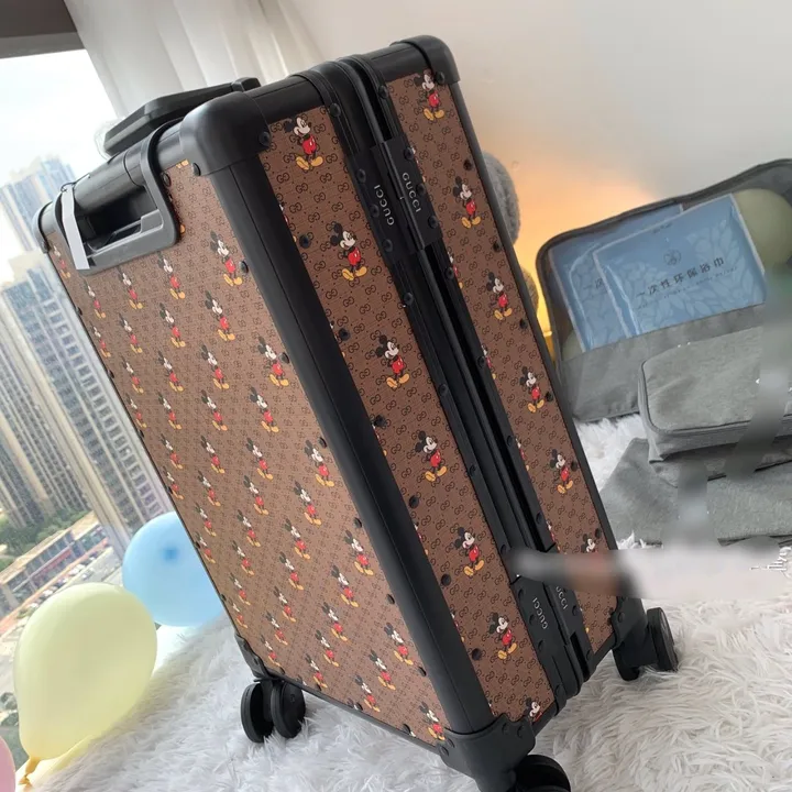 スーパーコピー グッチ スーツケース