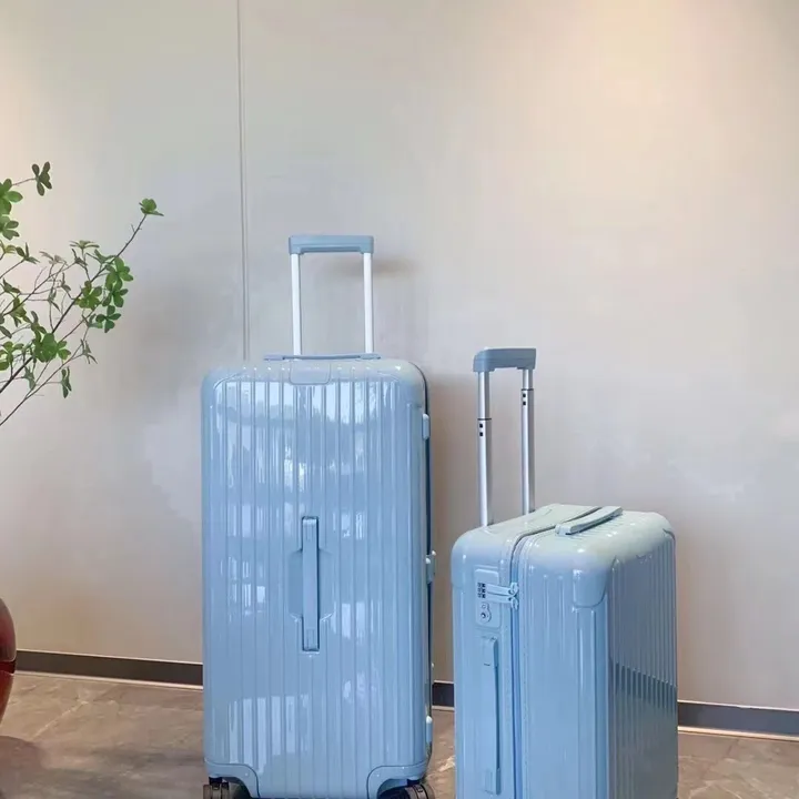 スーパーコピー リモワ スーツケース