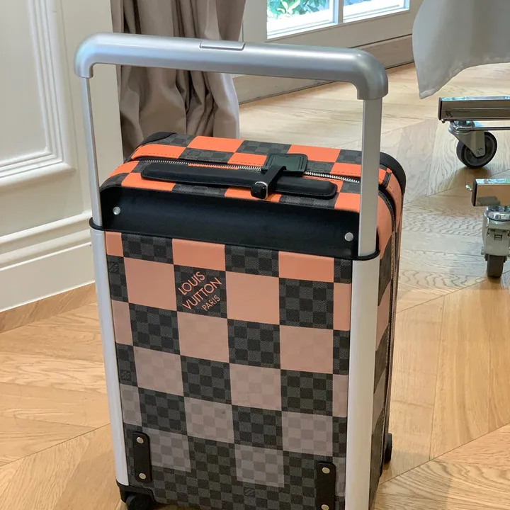 スーパーコピー ルイヴィトン スーツケース