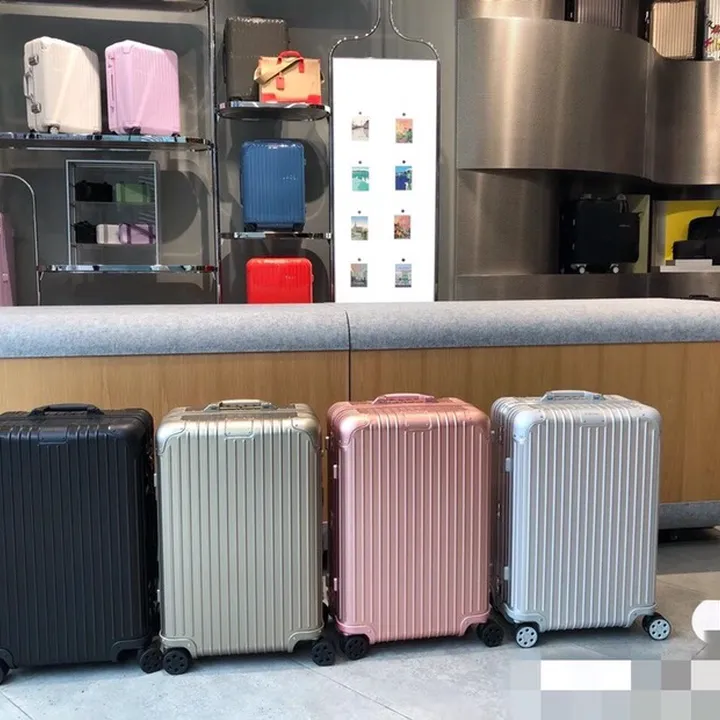 スーパーコピー リモワ スーツケース