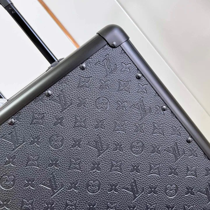 スーパーコピー ルイヴィトン スーツケース