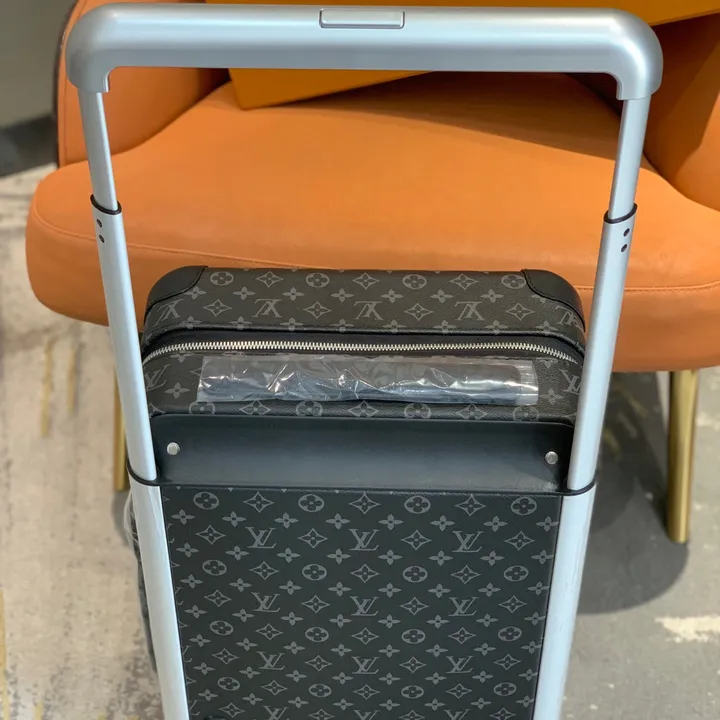スーパーコピー ルイヴィトン スーツケース