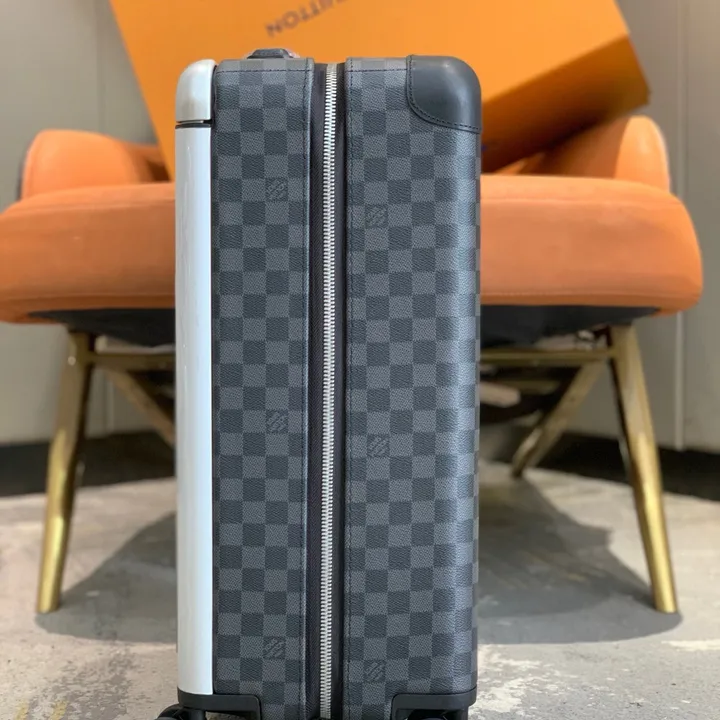 スーパーコピー ルイヴィトン スーツケース