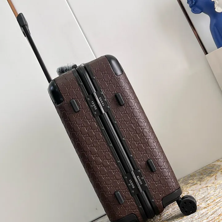スーパーコピー グッチ スーツケース
