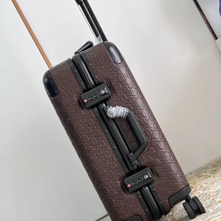 スーパーコピー グッチ スーツケース