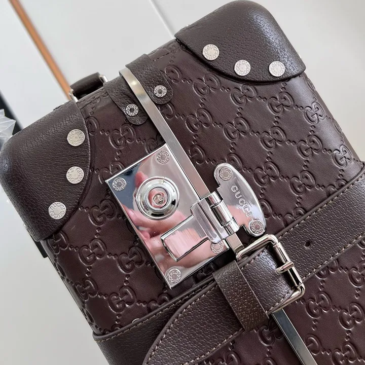 スーパーコピー グッチ スーツケース