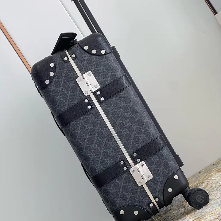 スーパーコピー グッチ スーツケース