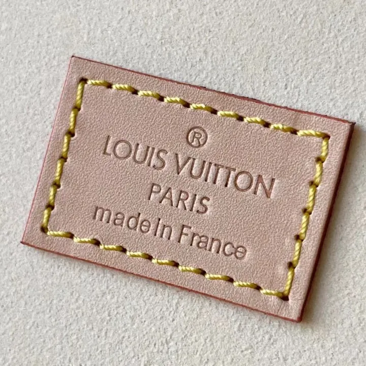 スーパーコピー ルイヴィトン スーツケース