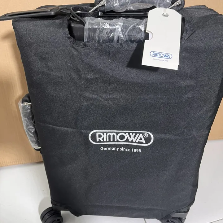 スーパーコピー フェンディ スーツケース