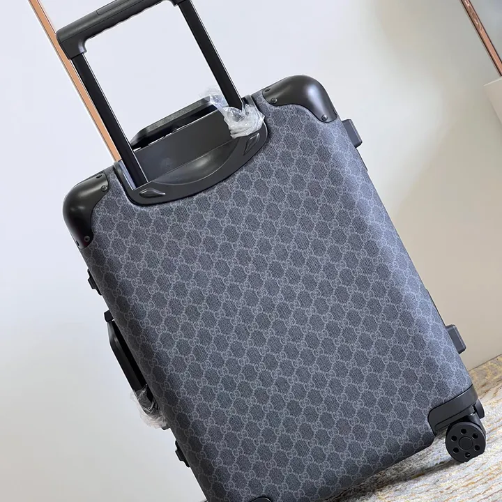 スーパーコピー グッチ スーツケース