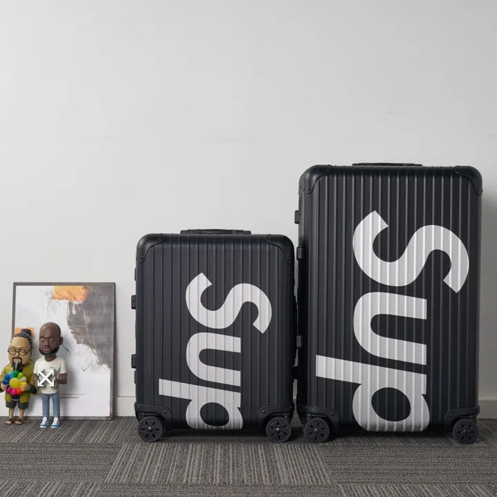 スーパーコピー リモワ スーツケース