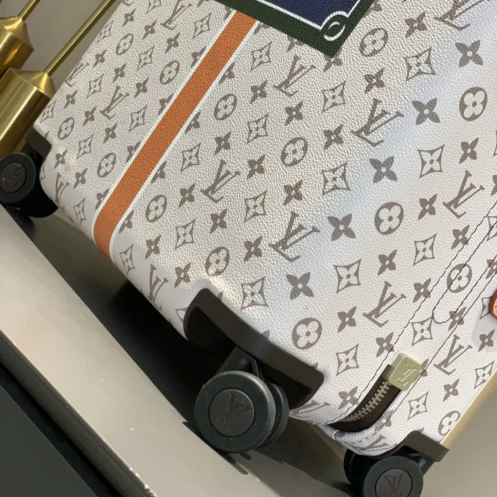 スーパーコピー ルイヴィトン スーツケース