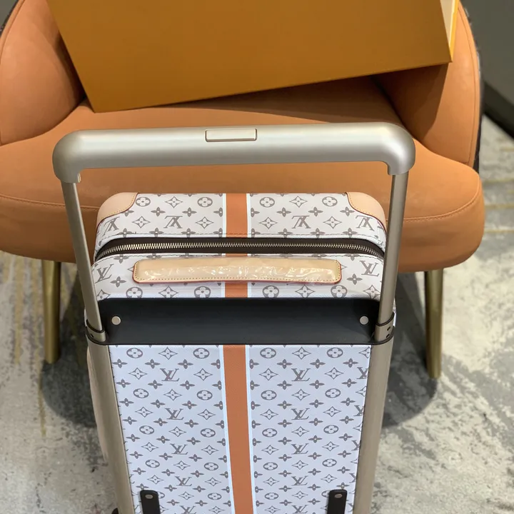 スーパーコピー ルイヴィトン スーツケース