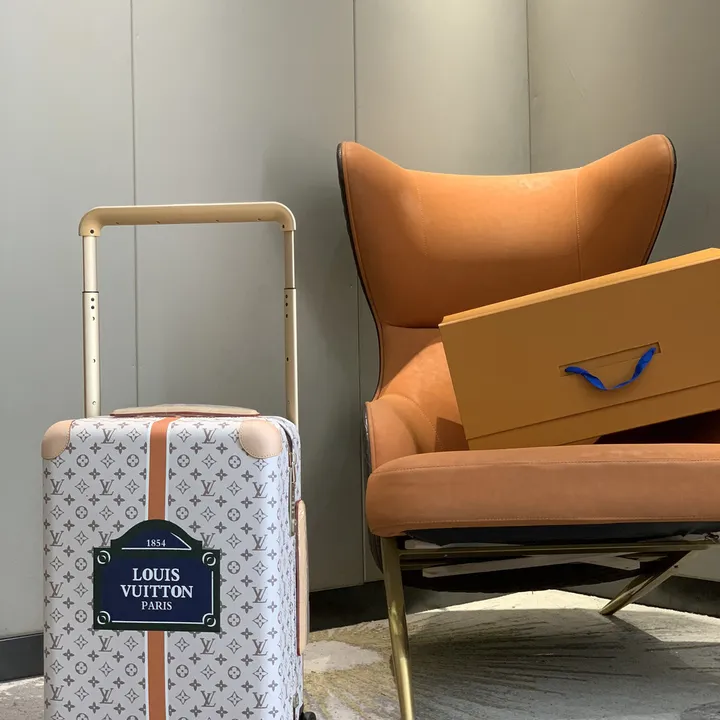 スーパーコピー ルイヴィトン スーツケース