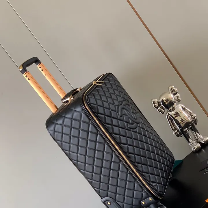 スーパーコピー シャネル スーツケース