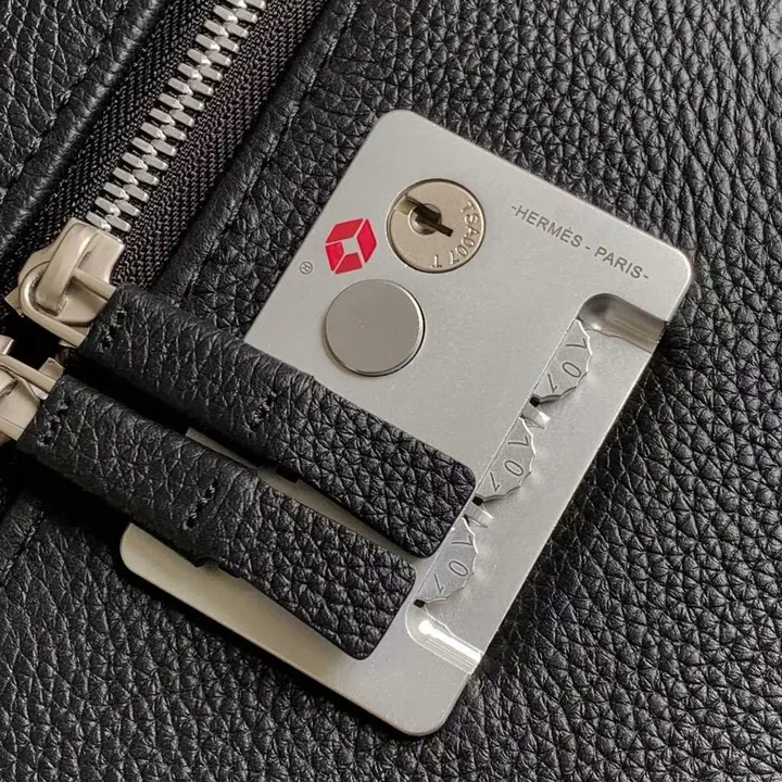 スーパーコピー シャネル スーツケース