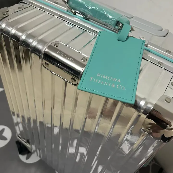 スーパーコピー リモワ スーツケース