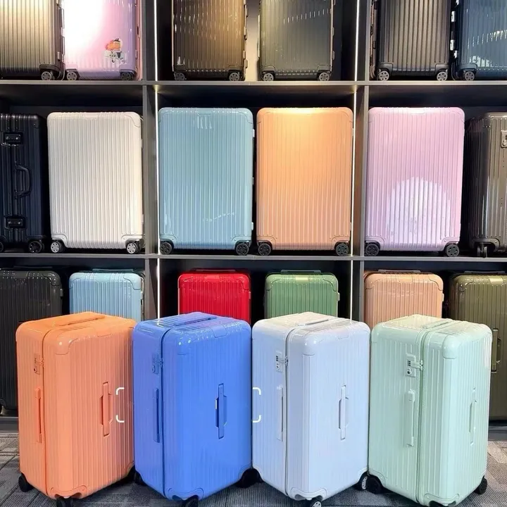 スーパーコピー リモワ スーツケース