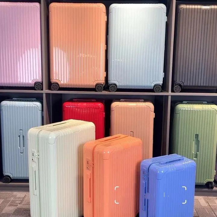 スーパーコピー リモワ スーツケース