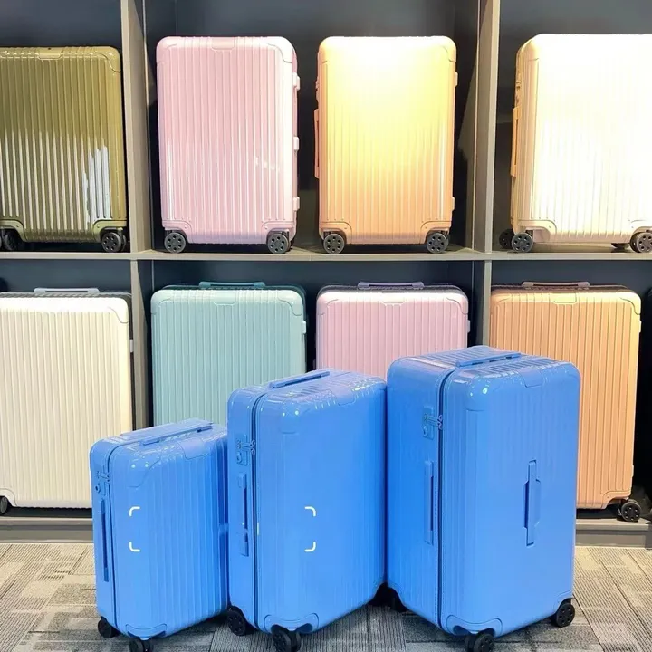 スーパーコピー リモワ スーツケース