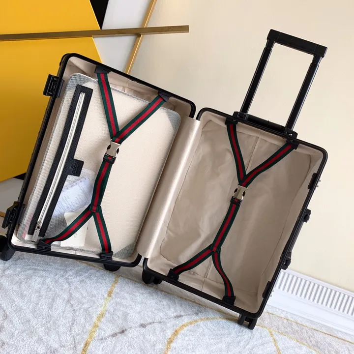 スーパーコピー グッチ スーツケース