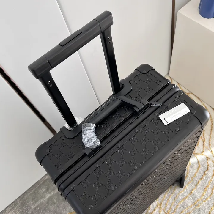 スーパーコピー グッチ スーツケース