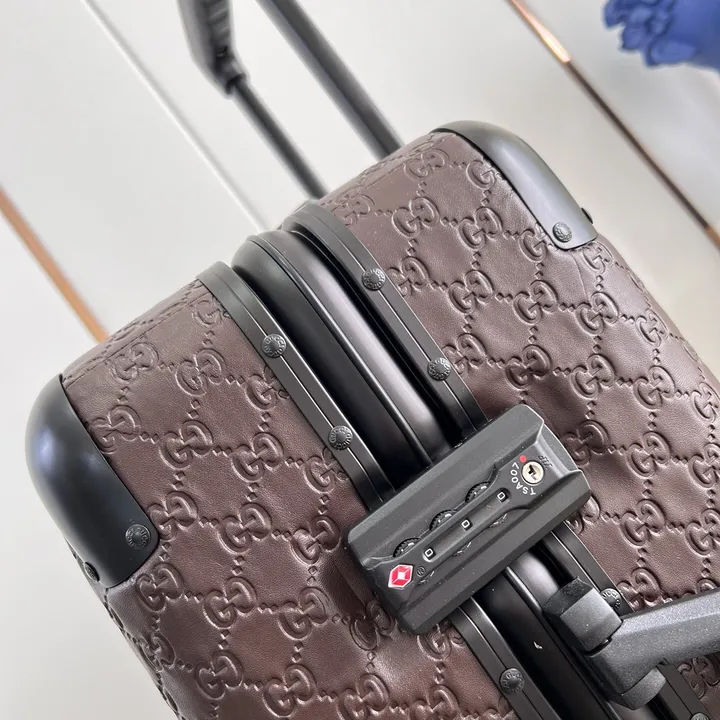 スーパーコピー グッチ スーツケース