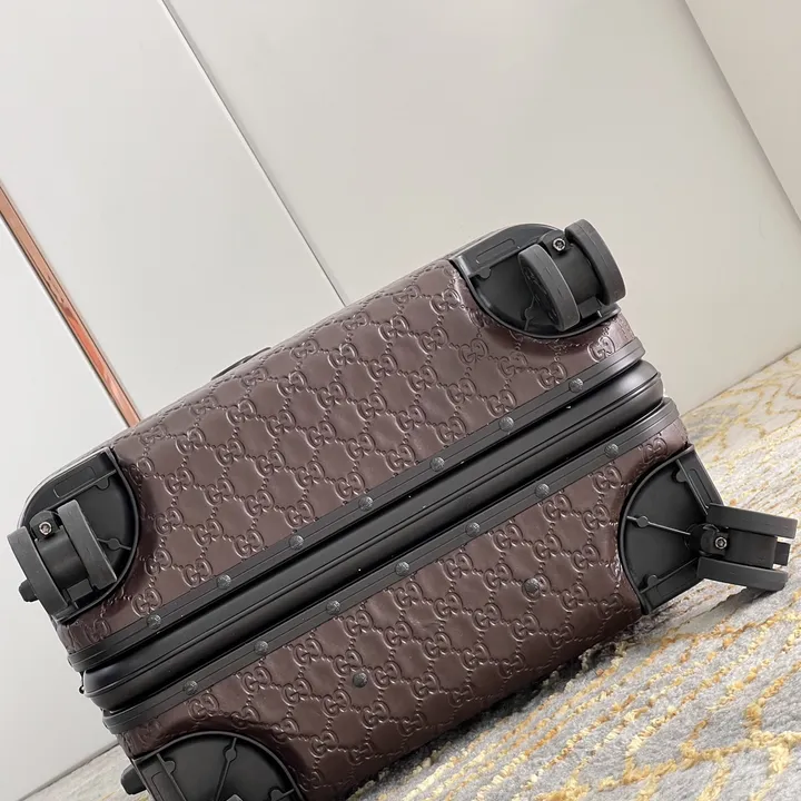 スーパーコピー グッチ スーツケース