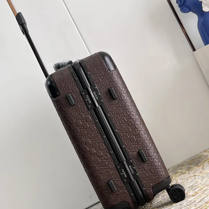 スーパーコピー グッチ スーツケース