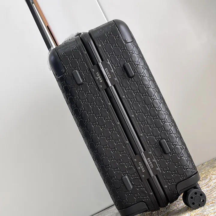 スーパーコピー グッチ スーツケース