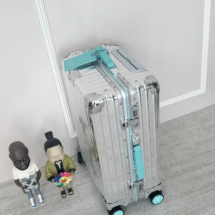 スーパーコピー ティファニー スーツケース