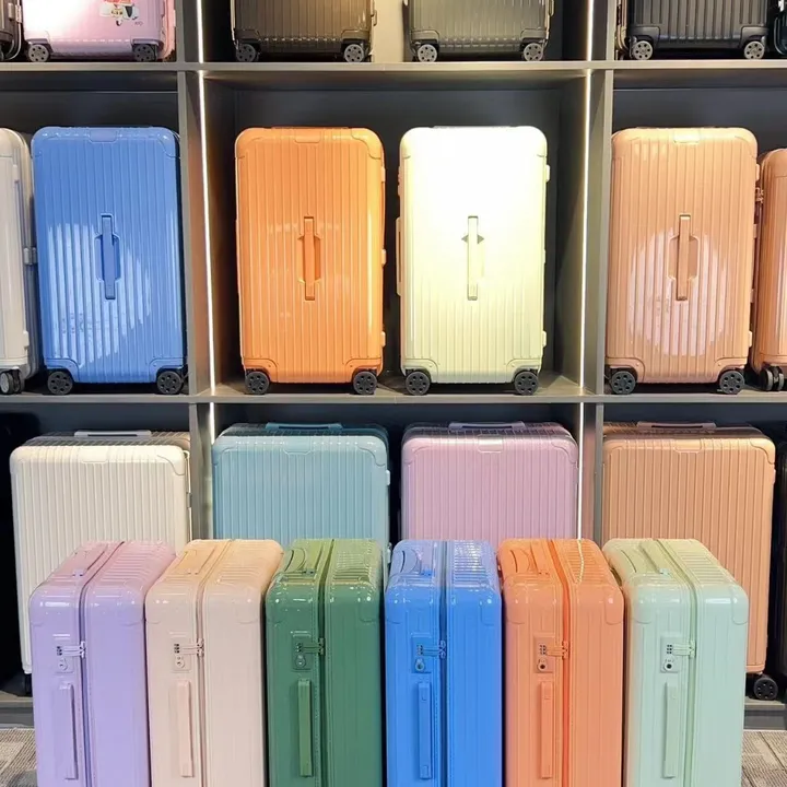 スーパーコピー リモワ スーツケース