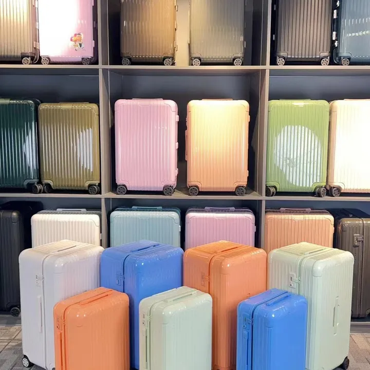 スーパーコピー リモワ スーツケース