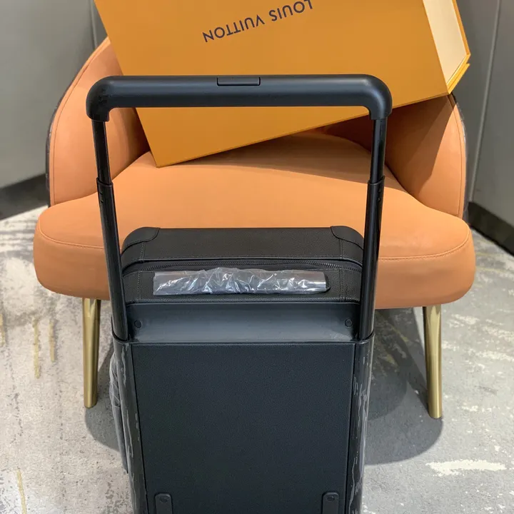 スーパーコピー ルイヴィトン スーツケース