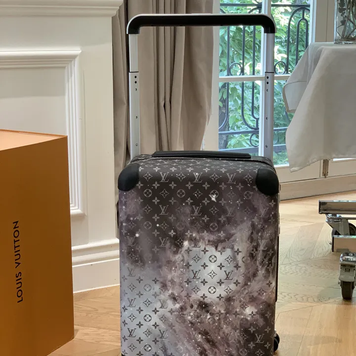 スーパーコピー ルイヴィトン スーツケース