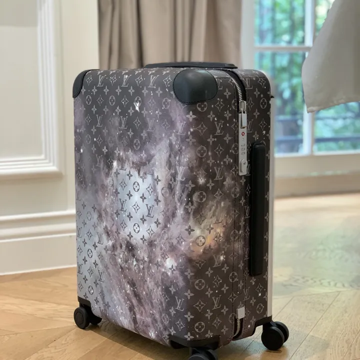 スーパーコピー ルイヴィトン スーツケース