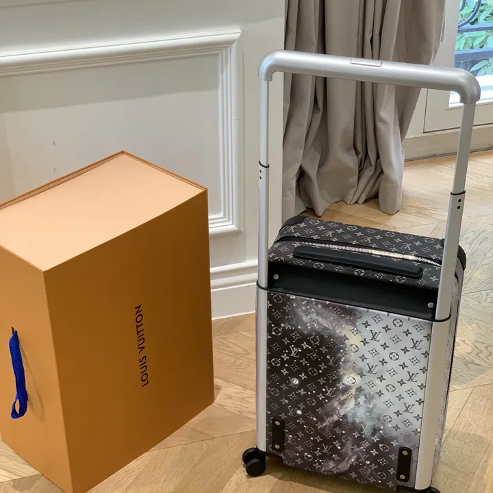 スーパーコピー ルイヴィトン スーツケース